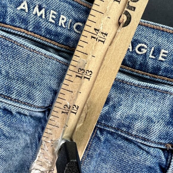 American Eagle Jeans Women's 38x32* High Rise Baggy Dad Light Blue Denim Tag 18R - Picture 15 of 16